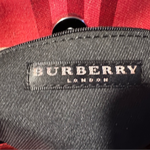Burberry London Small Nova Check Tote - LIKE NEW - Picture 6 of 6